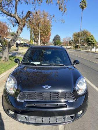 2012 MINI Countryman Cooper S Hatchback 4D - FREE CARFAX ON EVERY for sale in Los Angeles, CA – photo 3