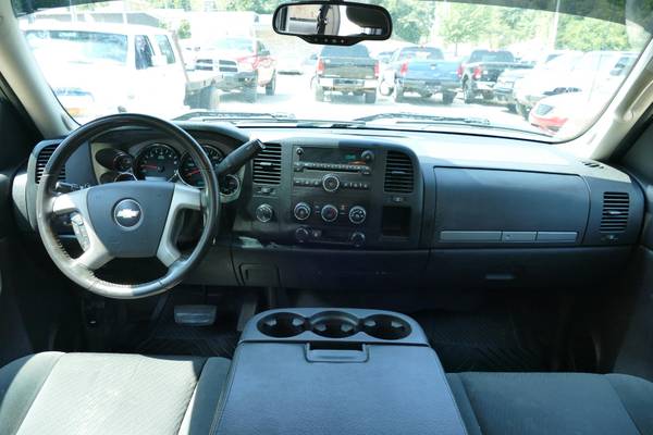 🚨 2009 Chevrolet Silverado 2500HD 4x4 🚨- 🎥 See Video Of This Ride! for sale in El Dorado, AR – photo 13