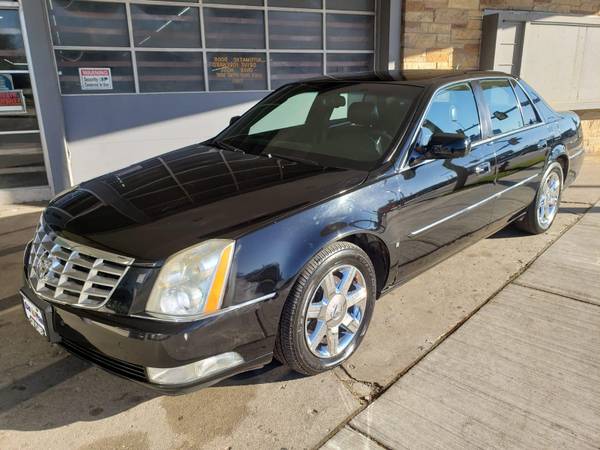 2006 CADILLAC DTS - cars & trucks - by dealer - vehicle automotive... for sale in MILWAUKEE WI 53209, WI – photo 2