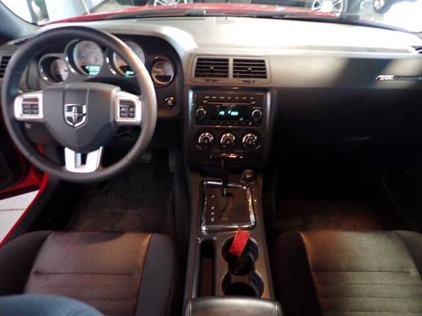 2014 Dodge Challenger - - by dealer - vehicle for sale in Gretna, IA – photo 9