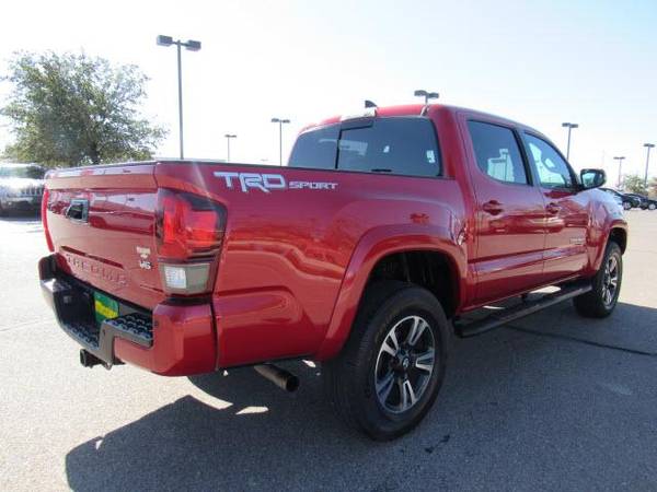 2018 Toyota Tacoma TRD Off Road pickup Barcelona Red Metallic for sale in El Paso, TX – photo 5