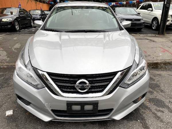2018 Nissan Altima 2.5 SV - EVERYONES APPROVED! - cars & trucks - by... for sale in Brooklyn, NY – photo 4