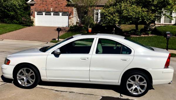 2009 Volvo S60 AWD (All WheelDrive) "Only 102K" - Extremely Clean for sale in St. Charles, MO – photo 4