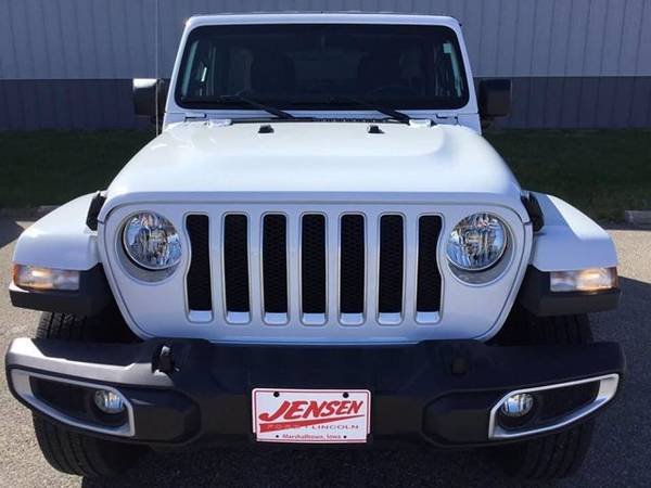 2020 Jeep Wrangler Unlimited Sahara suv White - - by for sale in Marshalltown , IA – photo 7