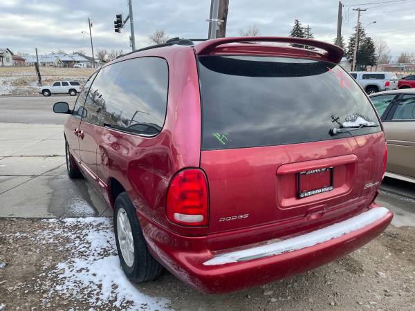 2000 Dodge Caravan Fwd , Auto , 3rd Row Great On Gas! - cars &... for sale in Casper, WY – photo 2