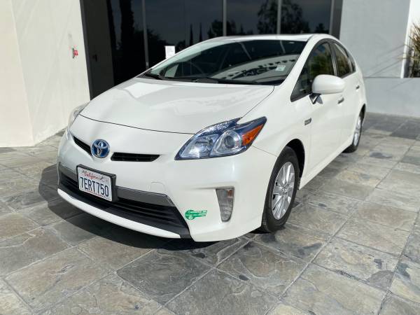 2014 Toyota Prius Plug-In W/ Navigation *Clean Title!* - cars &... for sale in Irvine, CA – photo 14