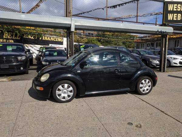 1999 Volkswagen New Beetle 2dr Cpe GL Auto - cars & trucks - by... for sale in elmhurst, NY – photo 2