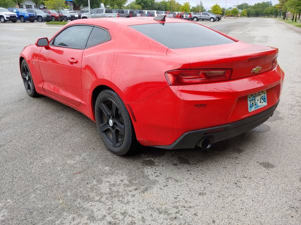 2017 CHEVROLET CAMARO LOW MILES! RUNS/DRIVES GREAT! MUST SEE!... for sale in Norman, TX – photo 4
