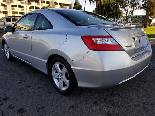2008 honda civic ex / manual transmision - cars & trucks - by owner... for sale in Compton, CA – photo 2