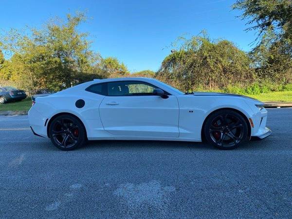 17 Chevy Camaro SS VEHICLE IN MINT CONDITION-WE DONT CHARGE DEAELER... for sale in Gainesville, FL – photo 5