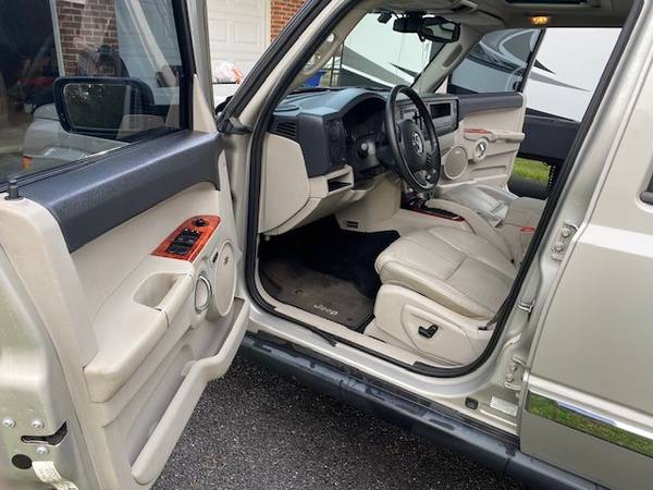 2007 Jeep Commander 4WD Limited - cars & trucks - by owner - vehicle... for sale in Frederick, MD – photo 9