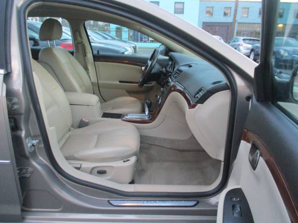 2007 Saturn Aura XE **Sunroof/Leather & Cold A/C** - cars & trucks -... for sale in Roanoke, VA – photo 19
