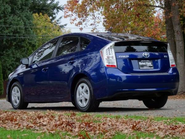 2010 TOYOTA PRIUS III Solar HATCHBACK - cars & trucks - by dealer -... for sale in PUYALLUP, WA – photo 3