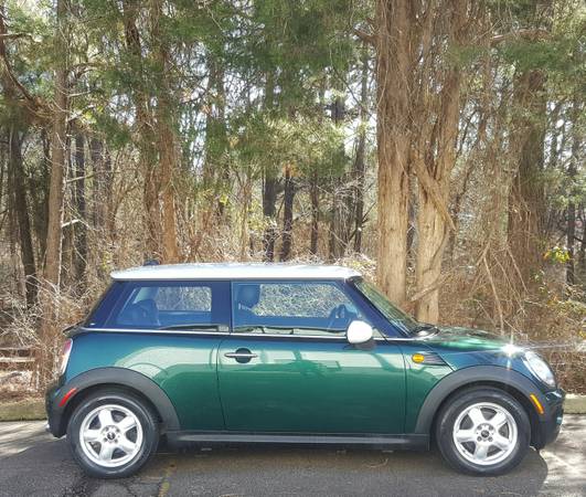 British Racing Green 2009 Mini Cooper/1 Owner/6 Speed for sale in Raleigh, NC – photo 5