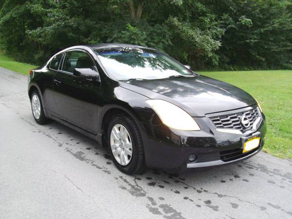 2009 Nissan Altima Coupe 2 Door - cars & trucks - by owner - vehicle... for sale in Phoenix, NY – photo 7