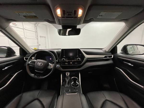 2020 Toyota Highlander XLE - cars & for sale in PUYALLUP, WA – photo 16