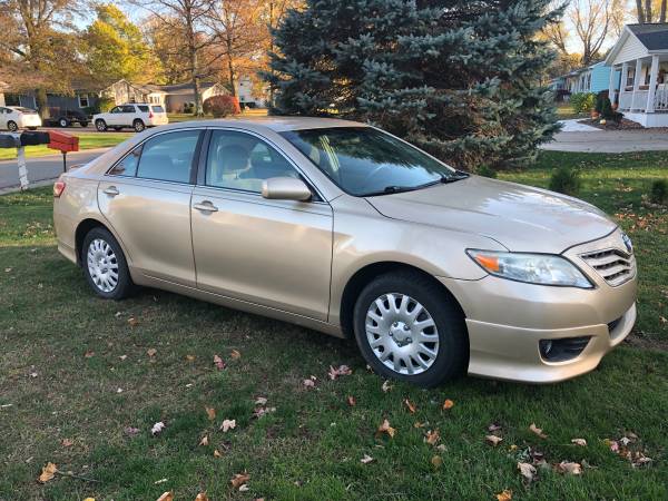 Toyota Camry 2011 - cars & trucks - by owner - vehicle automotive sale for sale in Fairview, PA – photo 3