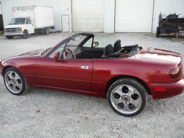 97 MAZDA MIATA CONVERTIBLE - cars & trucks - by dealer - vehicle... for sale in Wilmington, NC – photo 12