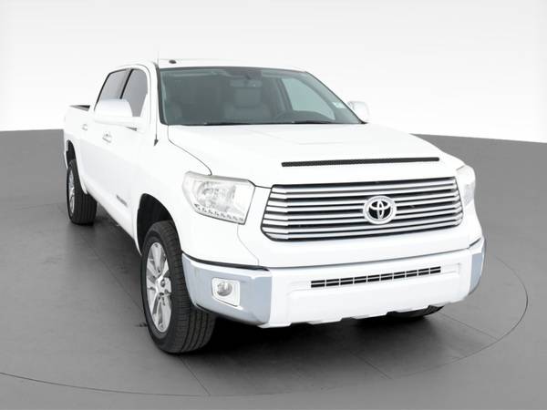 2017 Toyota Tundra CrewMax Limited Pickup 4D 5 1/2 ft pickup White -... for sale in Tulsa, OK – photo 16