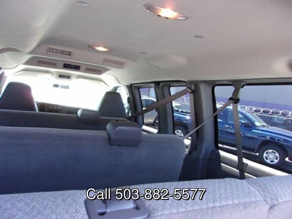 2009 Chevrolet Chevy Express LT 12 Passenger Van 3500 1Owner for sale in Milwaukie, OR – photo 15
