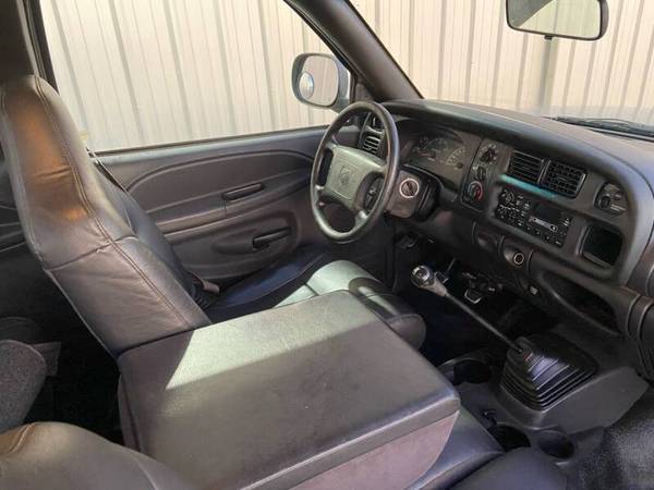 2000 Dodge Ram 3500 // 5.0 CUMMINS // 102k MILES! // 5-SPEED MANUAL... for sale in Clearwater, KS – photo 17