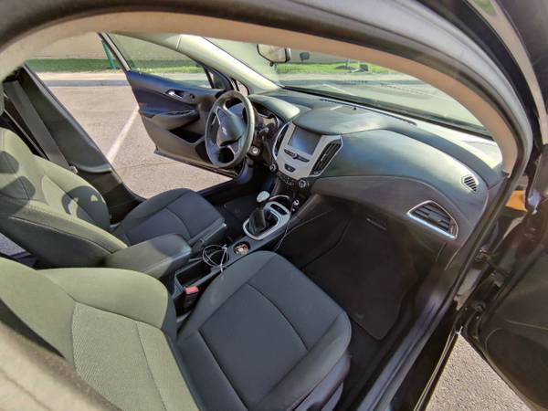2017 Chevy Cruze LS (Low Mileage) for sale in Black Earth, WI – photo 9