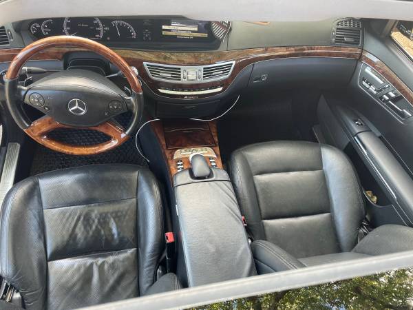 2010 Mercedes benz 550 4matic for sale in Bellerose, NY – photo 4