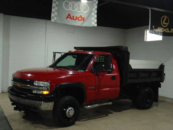 2001 CHEVROLET SILVERADO 3500 DUMP TRUCK - FINANCING AVAILABLE-Indoor for sale in PARMA, OH – photo 10