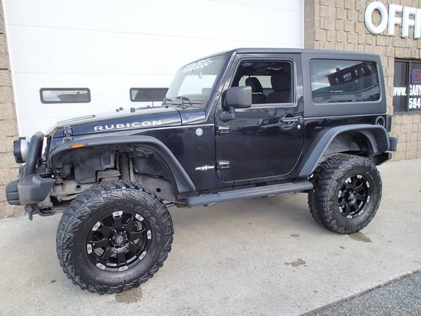 2012 Jeep Wrangler, Black, 6 cyl, 6-speed, Lifted, 21, 000 miles! for sale in Chicopee, CT – photo 9
