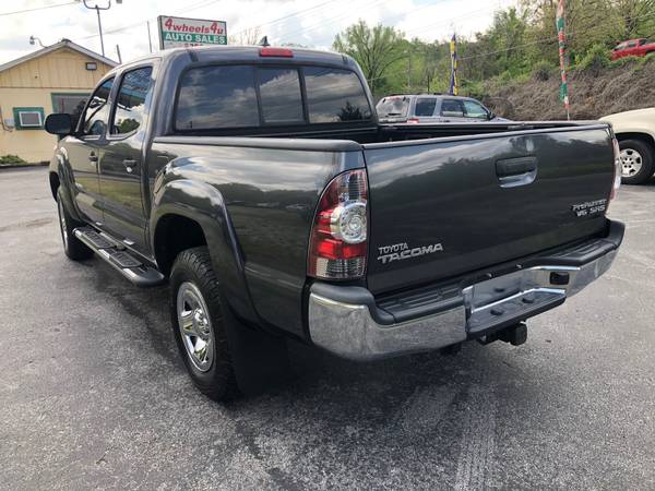2012 Toyota Tacoma Crew V6 No rust - - by dealer for sale in Knoxville, TN – photo 6