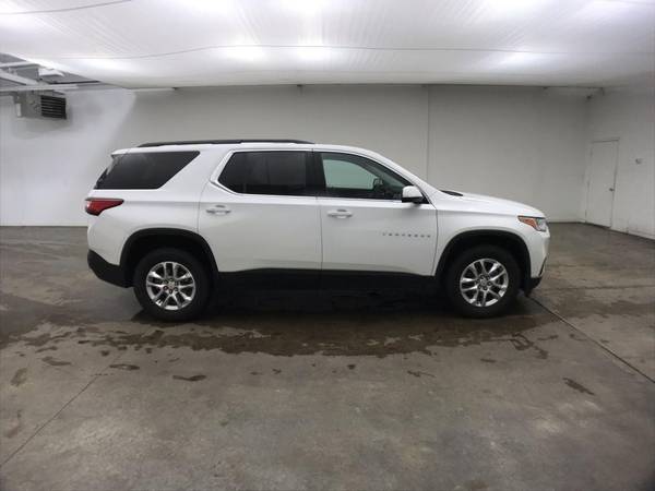 2020 Chevrolet Traverse AWD All Wheel Drive Chevy SUV LT Cloth for sale in Kellogg, MT – photo 9