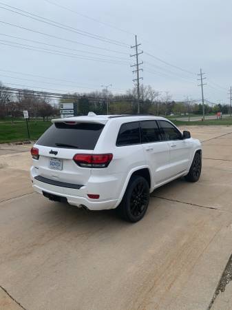 2017 Jeep Grand Cherokee 4x4 for sale in Sterling Heights, MI – photo 7