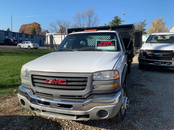 GMC 3500 flatbed truck - cars & trucks - by owner - vehicle... for sale in Indianapolis, IN – photo 2