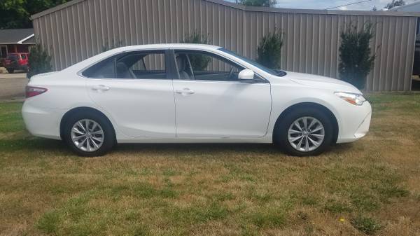 2016 Toyota Camry LE *29,000 Miles* for sale in Salem, OR – photo 3