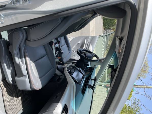 Chevrolet Bolt Electric 2017 for sale in Bronx, NY – photo 5