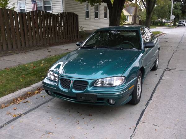 Pontiac Grand Am se --- very nice and only 76k miles for sale in Racine, WI – photo 2