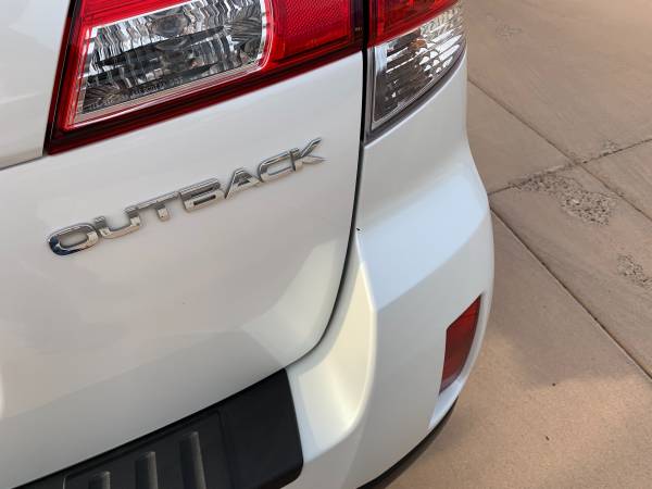 2013 White Premium Subaru Outback Original Owner - cars & trucks -... for sale in Grand Junction, CO – photo 13