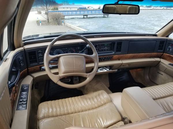 1994 Buick Park Avenue - - by dealer - vehicle for sale in Erie, PA – photo 17