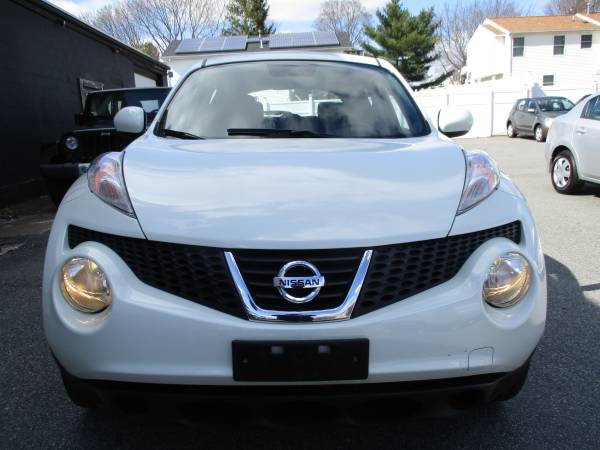 2011 NISSAN JUKE 97K MILES VERY CLEAN 30MPG! - - by for sale in Providence, RI – photo 2