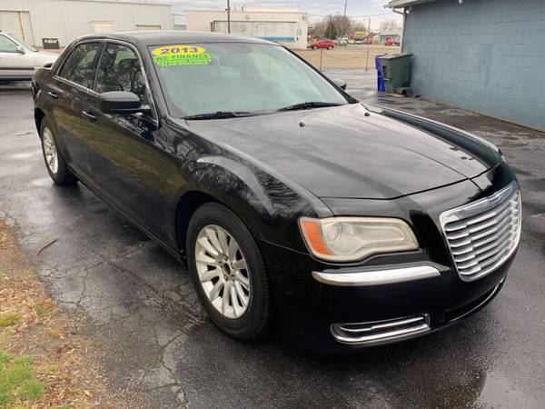 2013 Chrysler 300 300C RWD - - by dealer - vehicle for sale in Hamilton, OH – photo 4