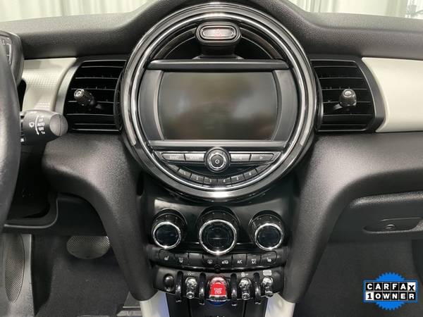 2018 MINI Cooper Welcome to Summit View Auto! - - by for sale in Parma, NY – photo 17