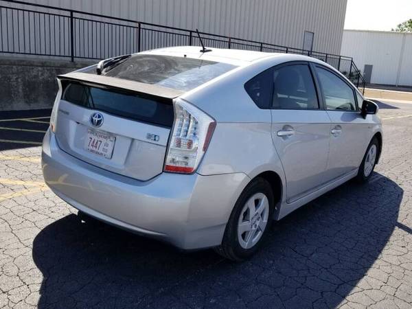 2010 Toyota Prius IV Excellent Gas Mileage - Leather & Loaded! for sale in Tulsa, OK – photo 5