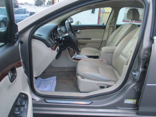 2007 Saturn Aura XE **Sunroof/Leather & Cold A/C** - cars & trucks -... for sale in Roanoke, VA – photo 14