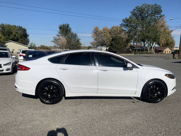 2017 Ford Fusion SE Sedan W/ 41K Miles - cars & trucks - by dealer -... for sale in Richland, WA – photo 8