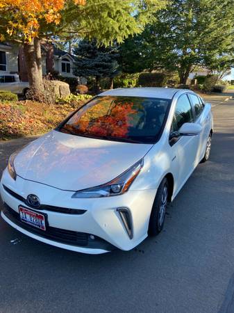 **2019 Toyota Prius XLE AWD-e** - cars & trucks - by owner - vehicle... for sale in Vancouver, OR – photo 5