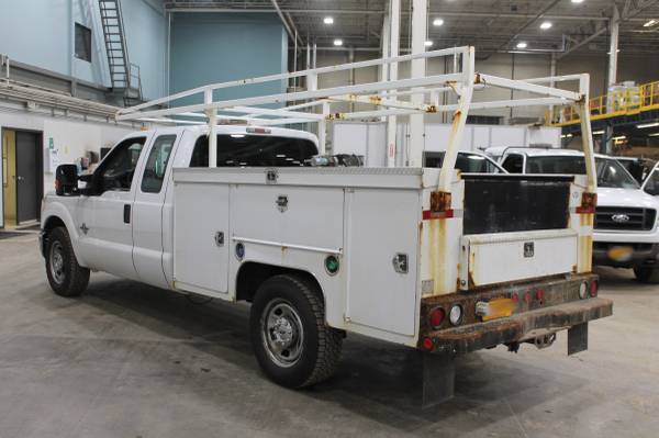 '13 Ford F350 XL SD SuperCab Utility Truck for sale in West Henrietta, NY – photo 5