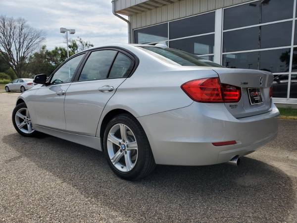 2013 BMW 3-Series 320i xDrive - - by dealer - vehicle for sale in Middleton, WI – photo 8
