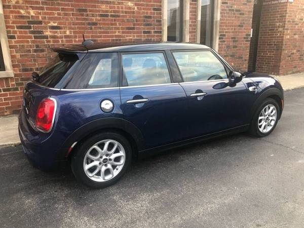 2015 Mini Cooper S 4-Door Hatchback Turbo - cars & trucks - by... for sale in Des Plaines, IL – photo 3