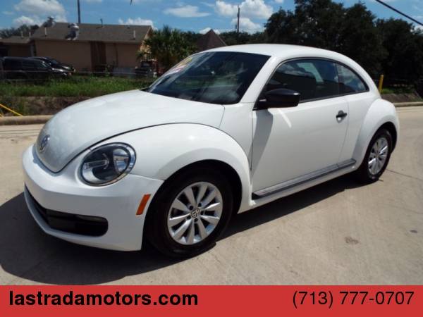 2013 Volkswagen Beetle Coupe 2dr Auto 2.5L Entry 100% IN-HOUSE... for sale in Houston, TX – photo 15