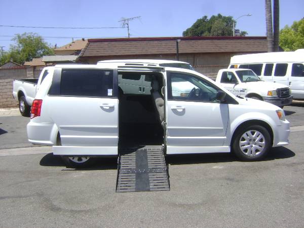 2014 Dodge Wheelchair Ramp Mobility Van Handicap Lift ADA Wheel for sale in Corona, CA – photo 8